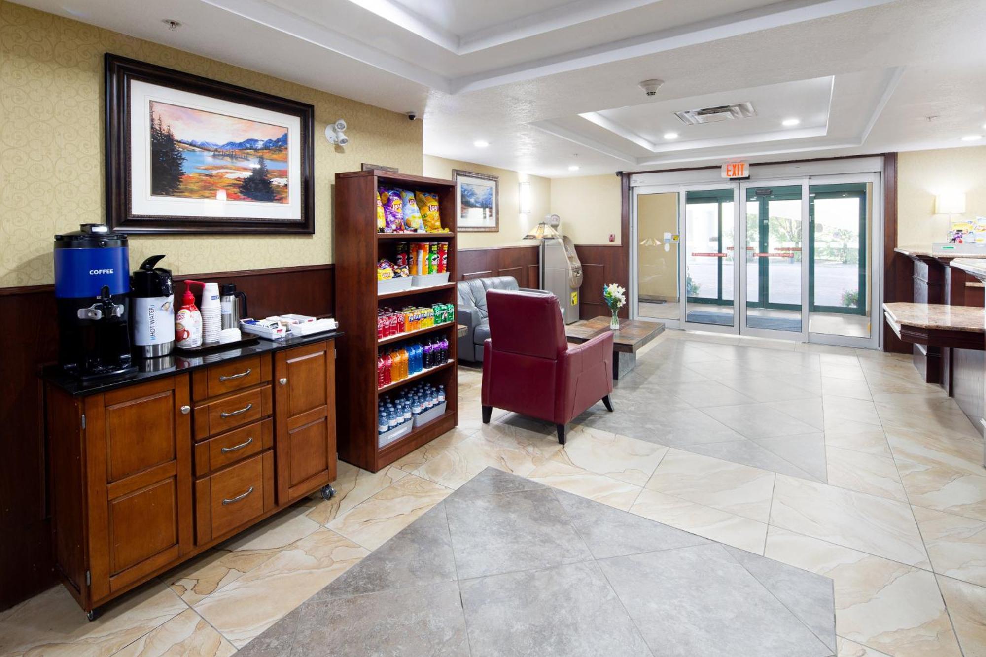 Holiday Inn Express Hotel & Suites Edson By Ihg Eksteriør bilde