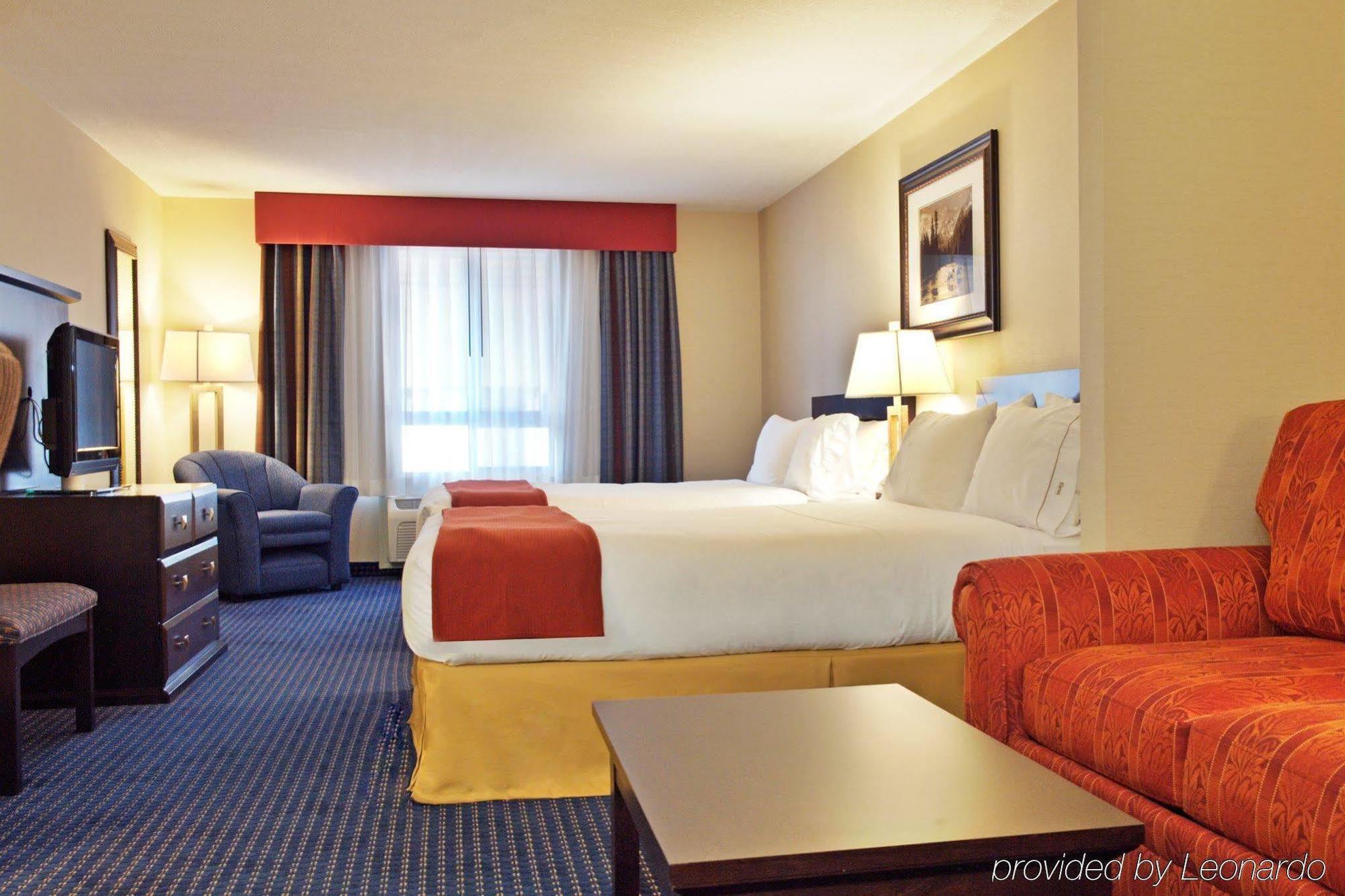 Holiday Inn Express Hotel & Suites Edson By Ihg Eksteriør bilde