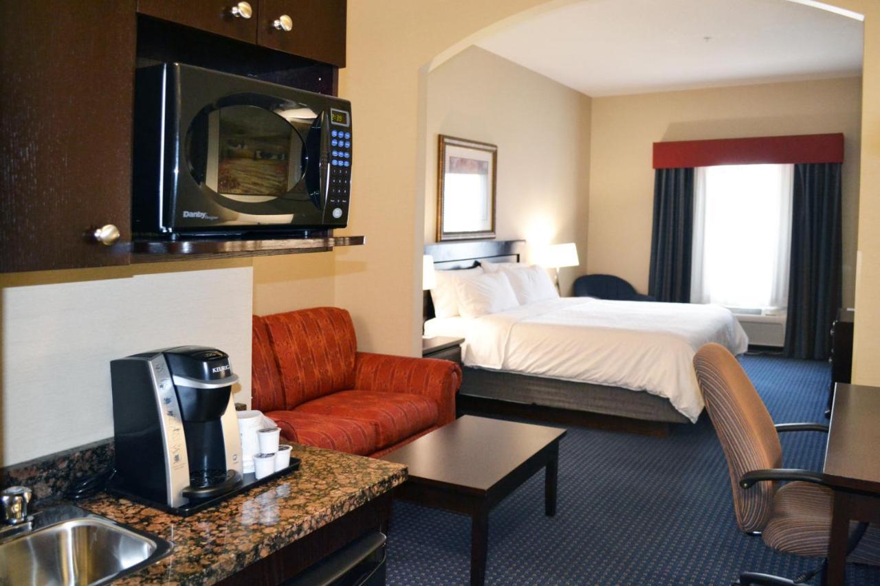 Holiday Inn Express Hotel & Suites Edson By Ihg Eksteriør bilde