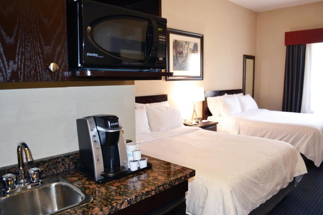 Holiday Inn Express Hotel & Suites Edson By Ihg Eksteriør bilde